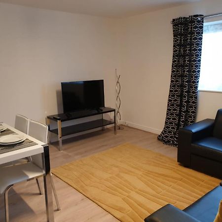 קאמברידג' River Court Apartments Lets מראה חיצוני תמונה