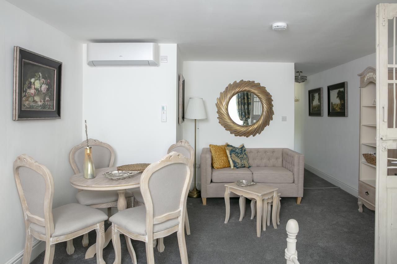 קאמברידג' River Court Apartments Lets מראה חיצוני תמונה
