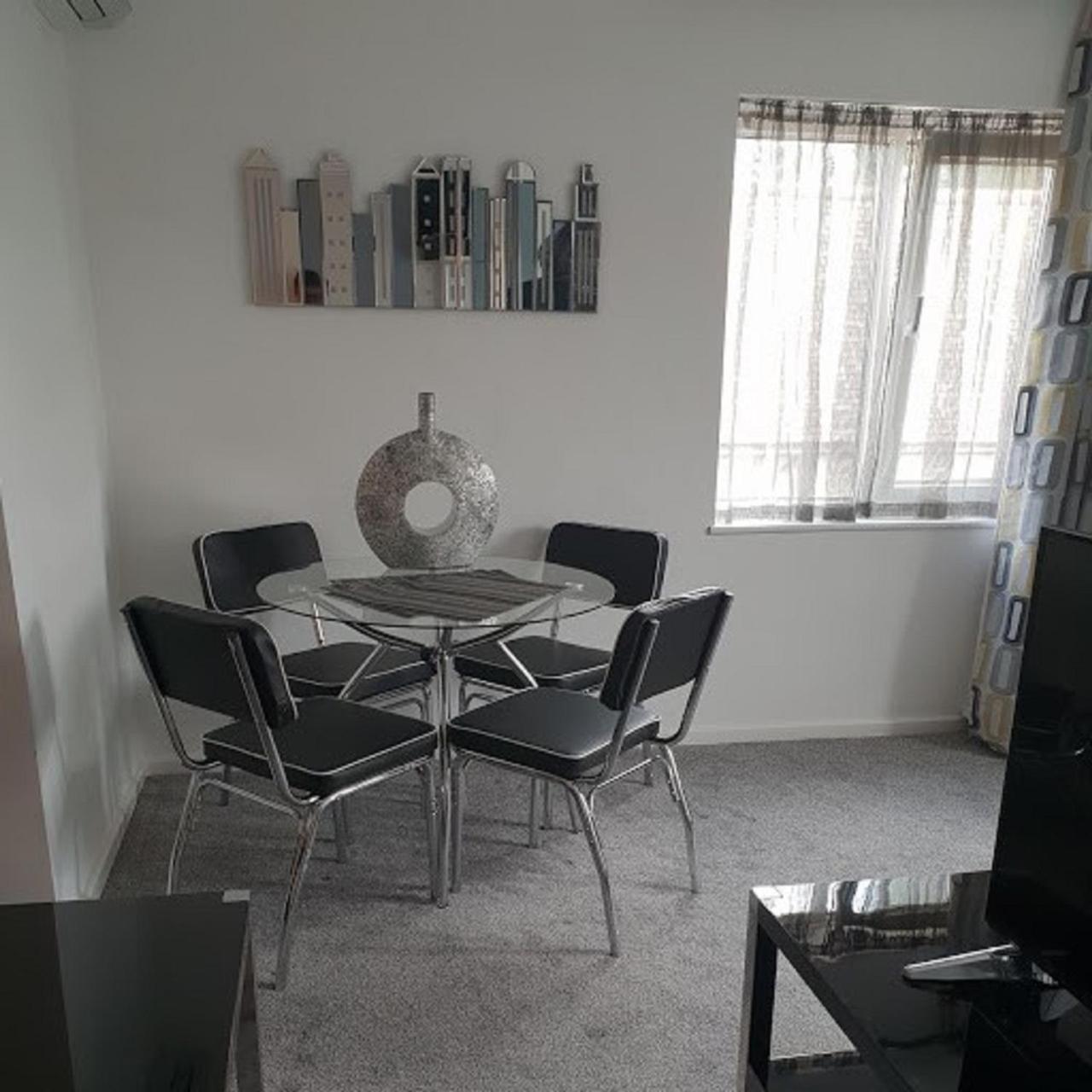 קאמברידג' River Court Apartments Lets מראה חיצוני תמונה